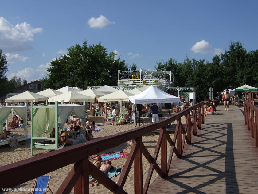 Pomysł na jednodniowe wakacje niedaleko Wrocławia? Zalew Mietkowski jest idealny!