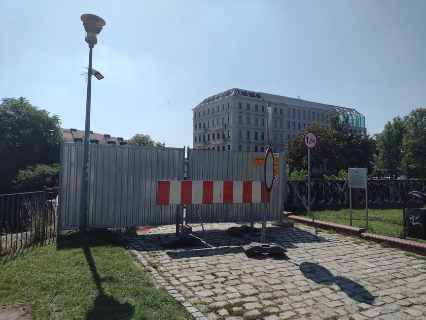 Remont mostu Świętej Klary rozpoczął się w sierpniu i potrwa do grudnia 2022 roku
