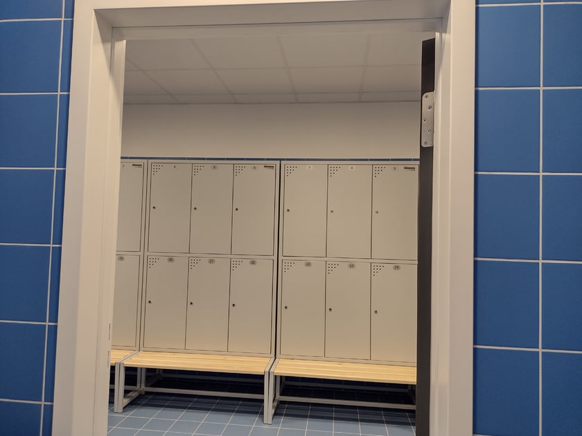 Budynek sportowy Liceum Ogólnokształcącym nr XIII im. Aleksandra Fredry gotowy na nowy rok szkolny