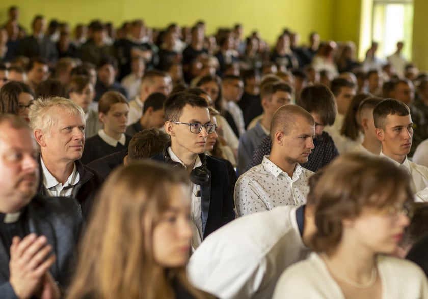Rozpoczęcie roku szkolnego 2022/2023 w Lotniczych Zakładach Naukowych