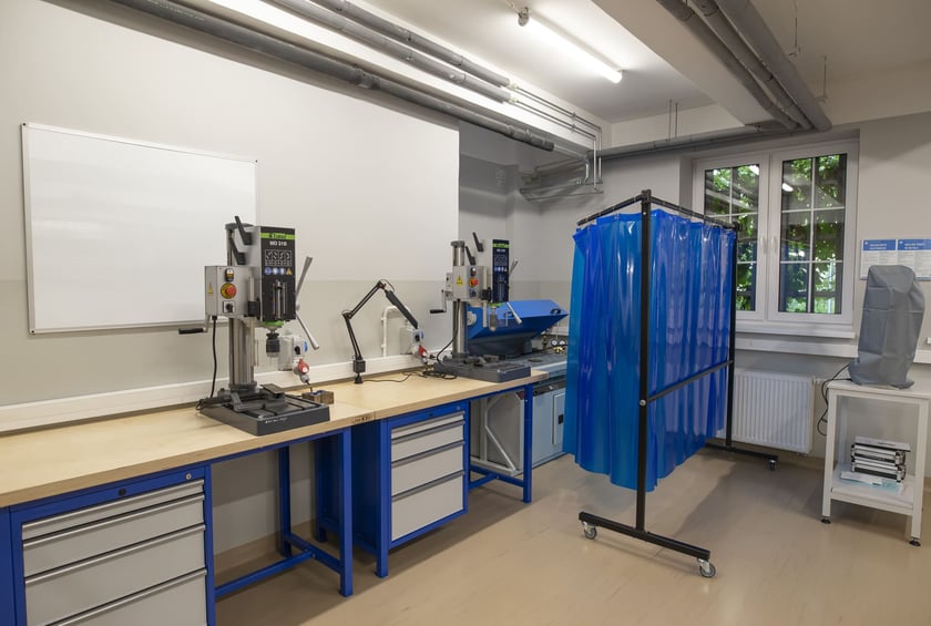 Rozpoczęcie roku szkolnego 2022/2023 w Lotniczych Zakładach Naukowych