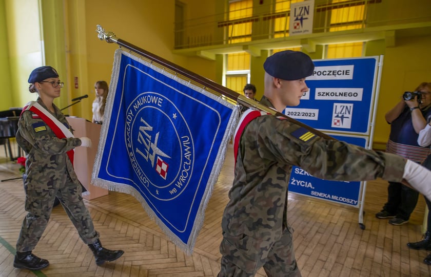 Rozpoczęcie roku szkolnego 2022/2023 w Lotniczych Zakładach Naukowych