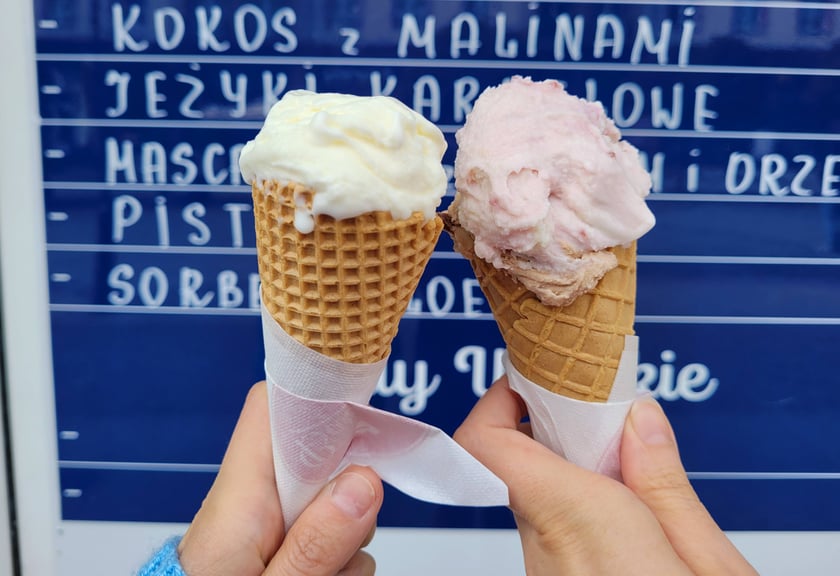 Lody Anzola to mała budka z lodami o ciekawych smakach.