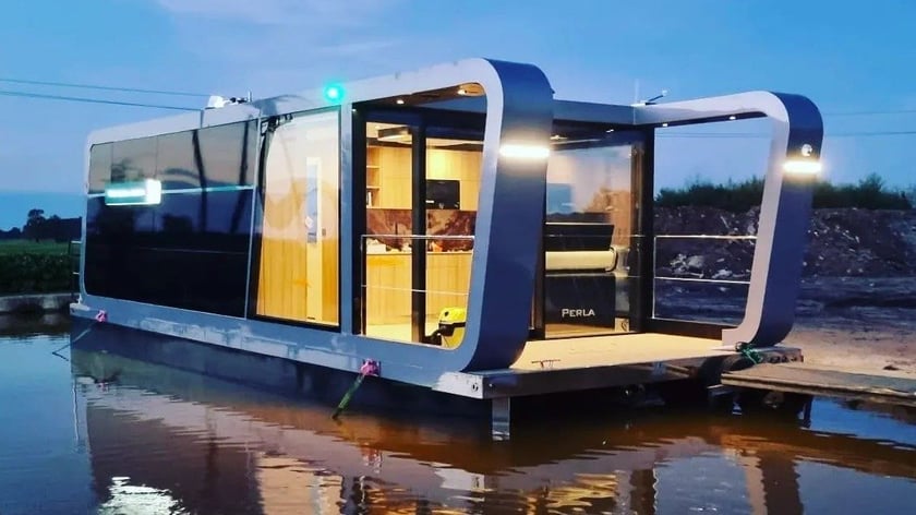Perla Houseboat H-40