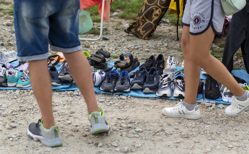 Targowisko na Młynie Sułkowice we Wrocławiu w każdą niedzielę przyciąga tłumy kupujących i sprzedających