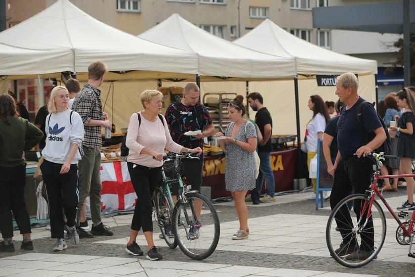 Festiwal Pierogów Świata 2022 na pl. Nowy Targ we Wrocławiu