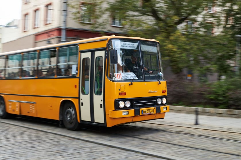 parada autobusów Wrocław 10 wrzenia 2022 na zakończeniem Dnia Otwartego Zajezdni Popowice