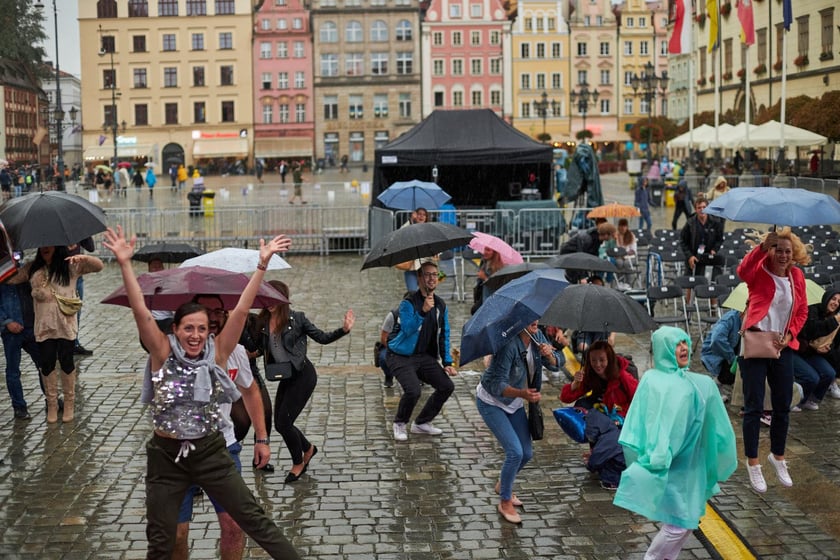 Potańcówka na wrocławskim Rynku 10 września