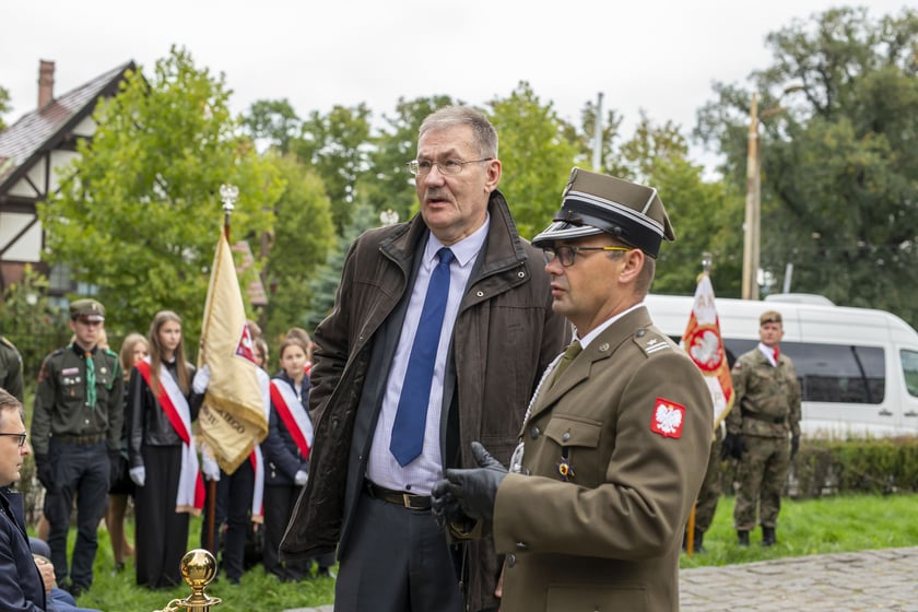 17 września 2022 ? Światowy Dzień Sybiraka i 83. rocznica sowieckiej agresji na Polskę - wrocławskie uroczystości pod Pomnikiem Zesłańcom Sybiru