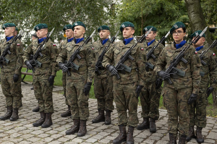17 września 2022 ? Światowy Dzień Sybiraka i 83. rocznica sowieckiej agresji na Polskę - wrocławskie uroczystości pod Pomnikiem Zesłańcom Sybiru