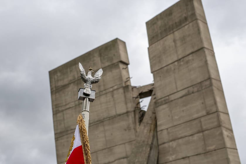 17 września 2022 ? Światowy Dzień Sybiraka i 83. rocznica sowieckiej agresji na Polskę - wrocławskie uroczystości pod Pomnikiem Zesłańcom Sybiru