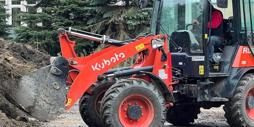 Budowa hali i kortów przy SP nr 72 przy ul. Trwałej