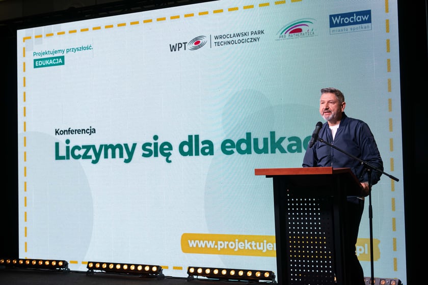 Na zdjęciu: konferencja ?Liczymy się dla edukacji?