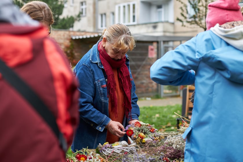 Projekt Grow Green. Warsztaty ogrodnicze, florystyczne, zabawy dla dzieci na osiedlu Ołbin