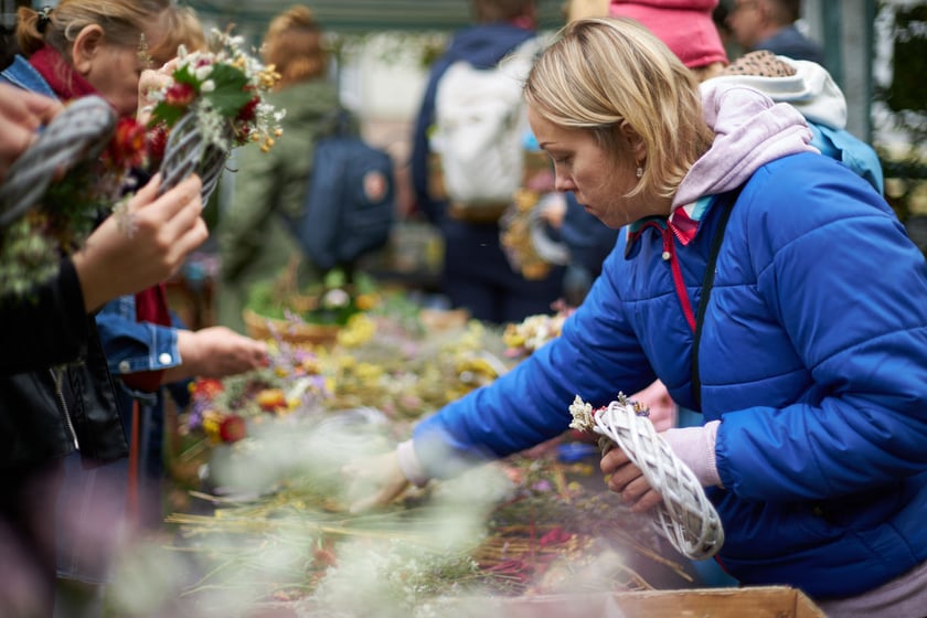 Projekt Grow Green. Warsztaty ogrodnicze, florystyczne, zabawy dla dzieci na osiedlu Ołbin