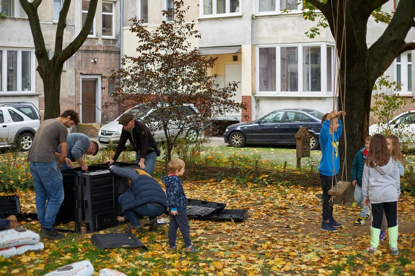 Projekt Grow Green. Warsztaty ogrodnicze, florystyczne, zabawy dla dzieci na osiedlu Ołbin