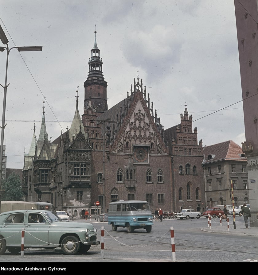 Wrocław w latach 60. XX w. Ratusz