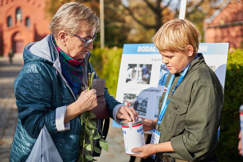 Cmentarz Osobowicki we Wrocławiu Wszystkich Świętych 2022