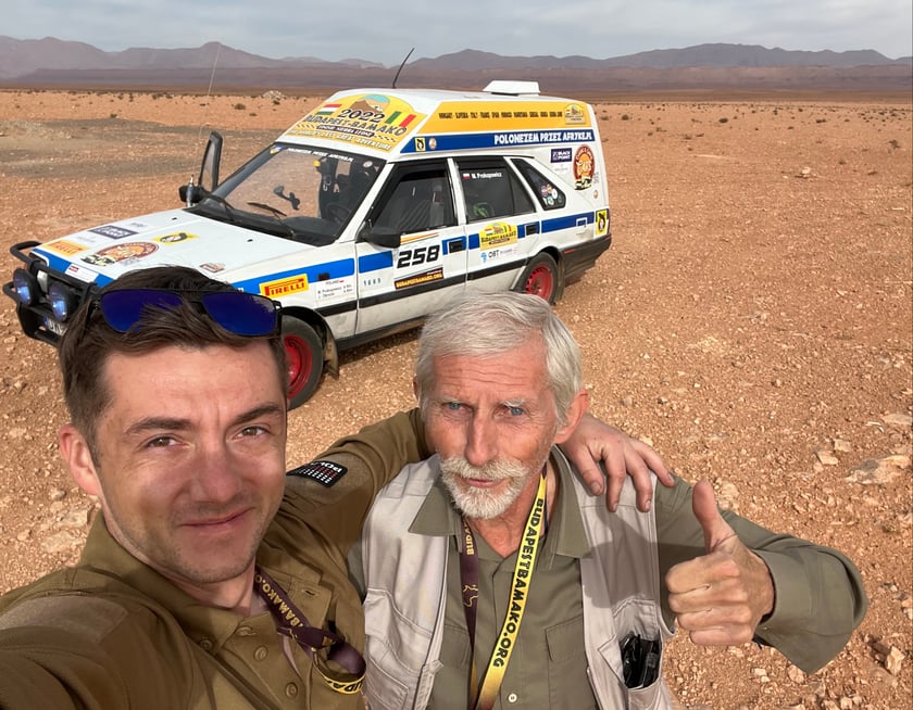Na zdjęciu kolejny etap rajdu Budapeszt - Bamako