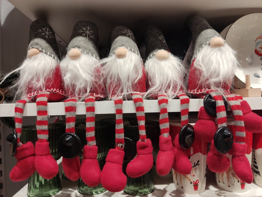 Ozdoby i gadżety świąteczne we wrocławskich sklepach