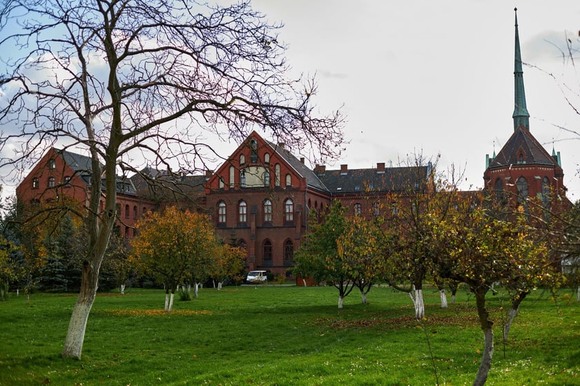 Klasztor franciszkanów na Karłowicach we Wrocławiu