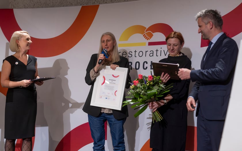 Na zdjęciu uczestnicy pierwszej Gali Sprawiedliwości Naprawczej