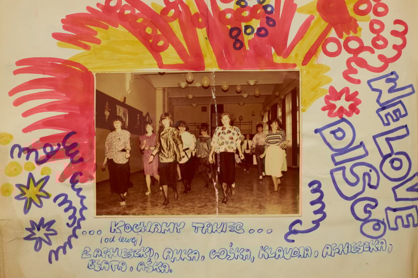 Archiwalne zdjęcia uczniów pochodzą z kronik SP nr 1 we Wrocławiu