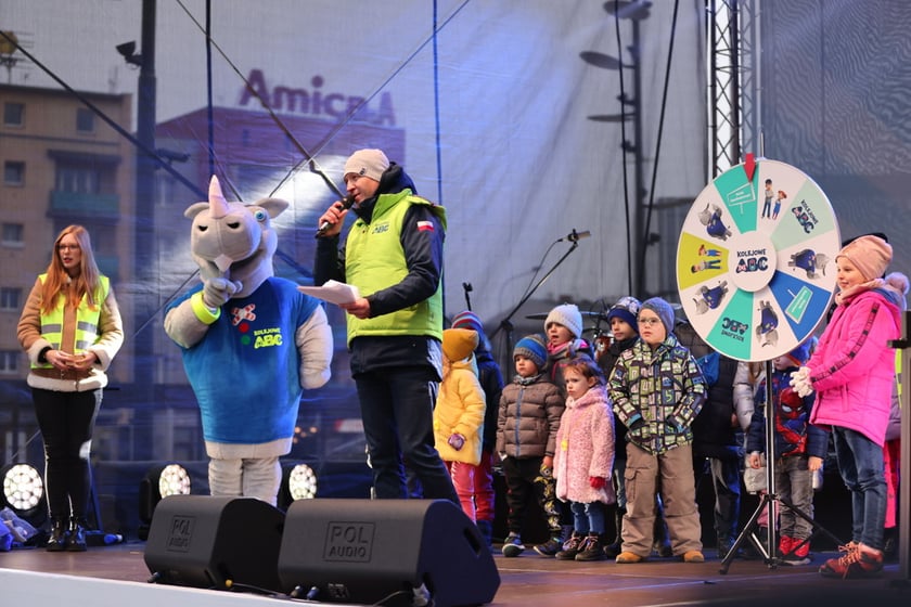 Zimowy Piknik Rodzinny na Dworcu Głównym PKP