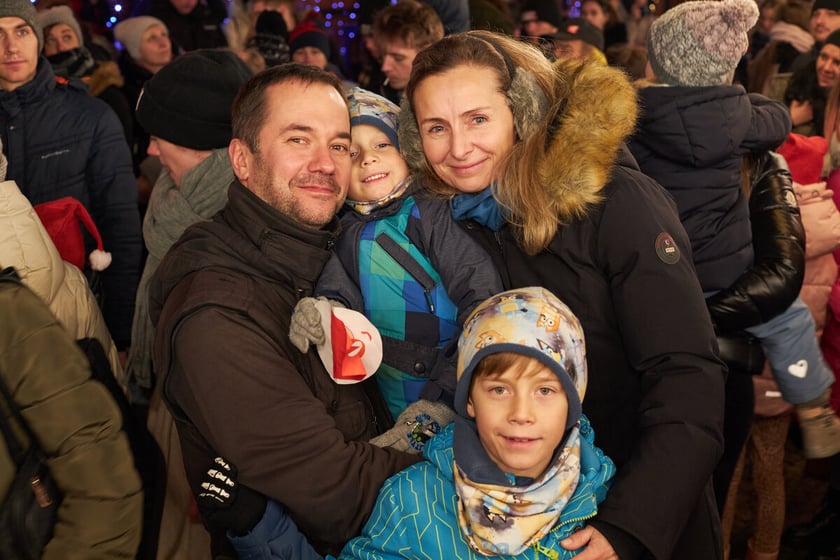 Rozświetlenie choinki bożonarodzeniowej na wrocławskim Rynku, 6.12.2022
