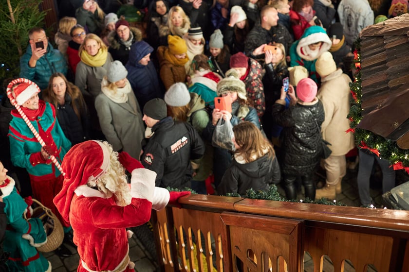 Rozświetlenie choinki bożonarodzeniowej na wrocławskim Rynku, 6.12.2022