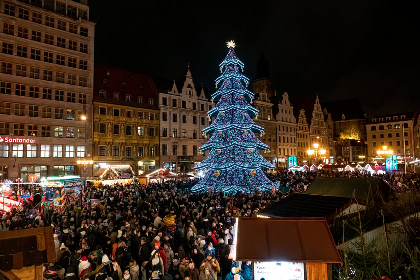 rozświetlenie choinki na wrocławskim Rynku 2022