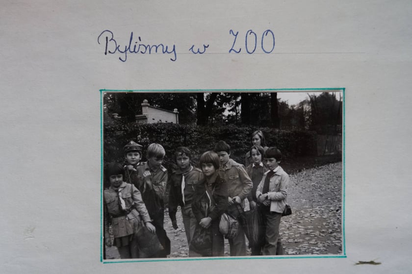 Zdjęcia z kronik szkolnych SP nr 97 we Wrocławiu