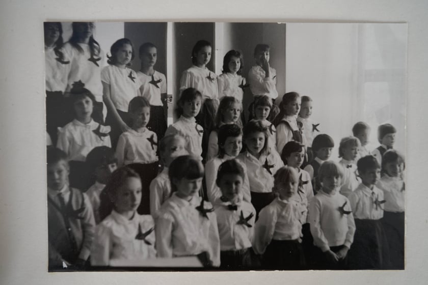 Zdjęcia z kronik szkolnych SP nr 97 we Wrocławiu