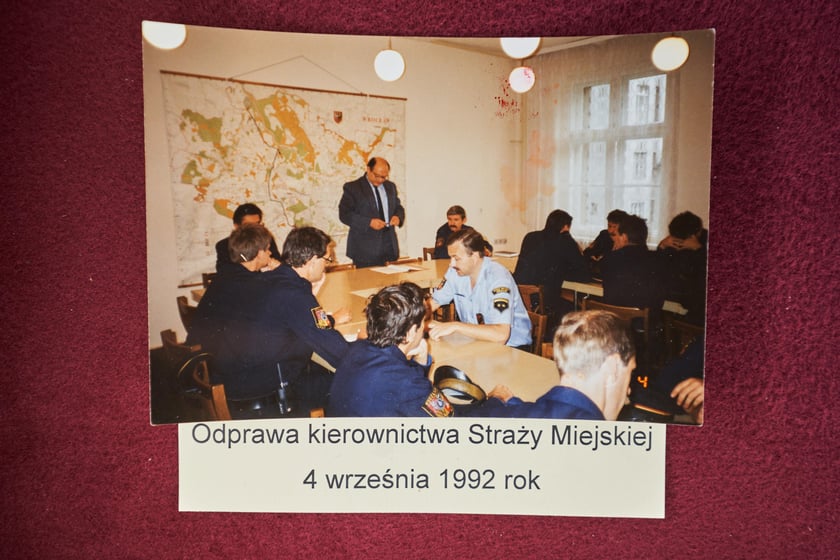 Na zdjęciach zbiory straży miejskiej