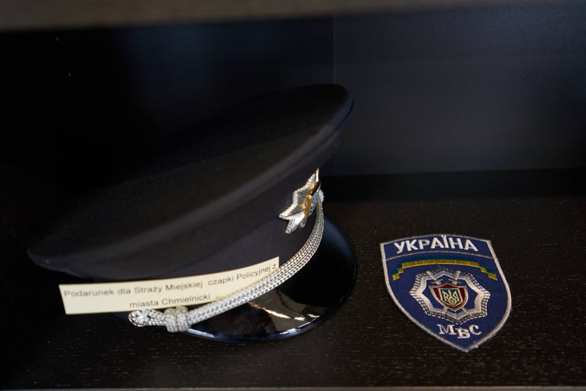 Na zdjęciach zbiory straży miejskiej