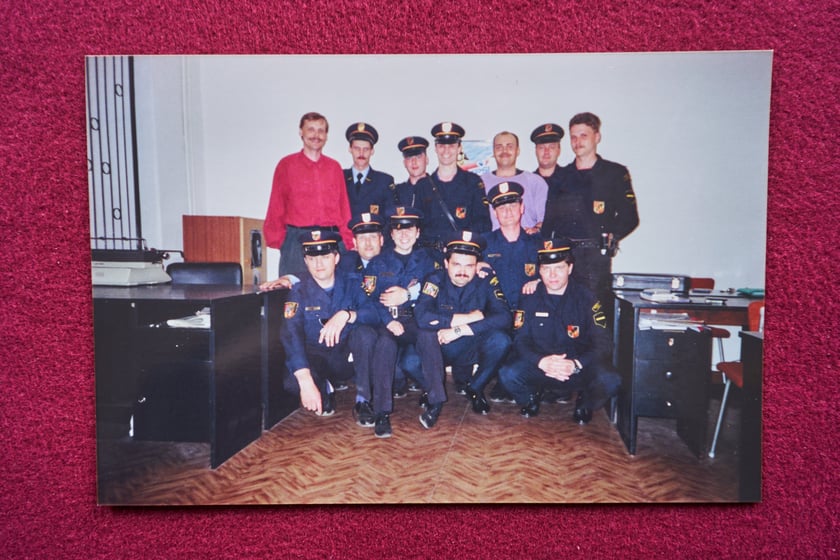 Na zdjęciach zbiory straży miejskiej