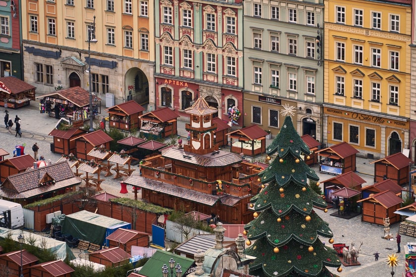 Na zdjęciu Wrocław - widok z wieży kościoła św. Elżbiety