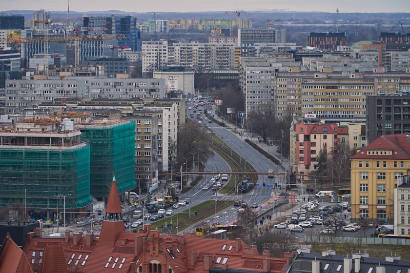 Na zdjęciu Wrocław - widok z wieży kościoła św. Elżbiety