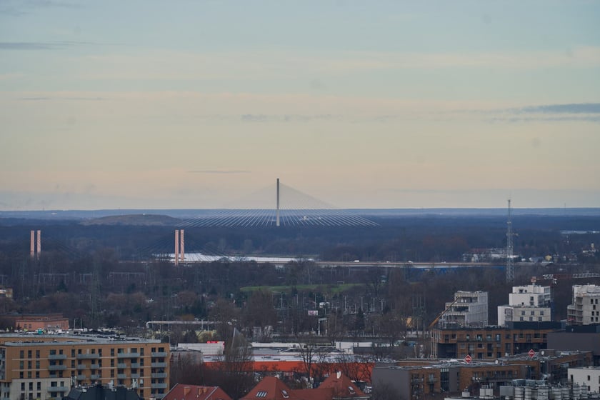 Na zdjęciu Wrocław - widok z wieży kościoła św. Elżbiety