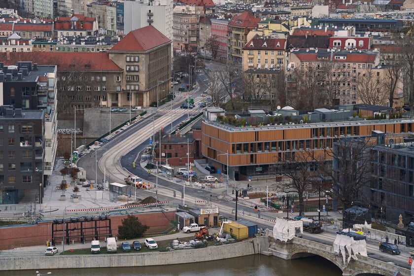 Na zdjęciu Wrocław - widok z wieży kościoła św. Elżbiety