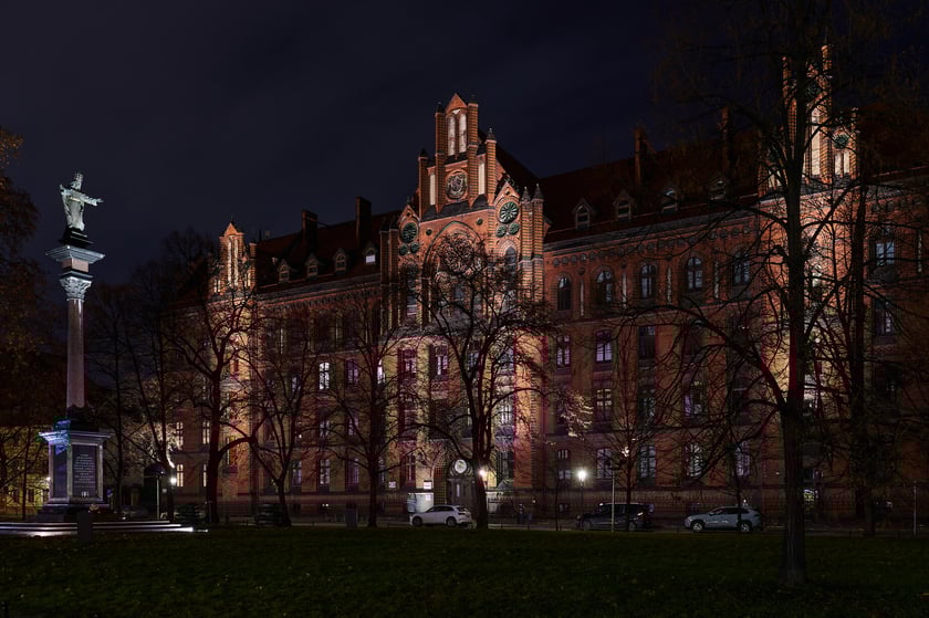 Ostrów Tumski we Wrocławiu - po zmroku - wygląda magicznie...