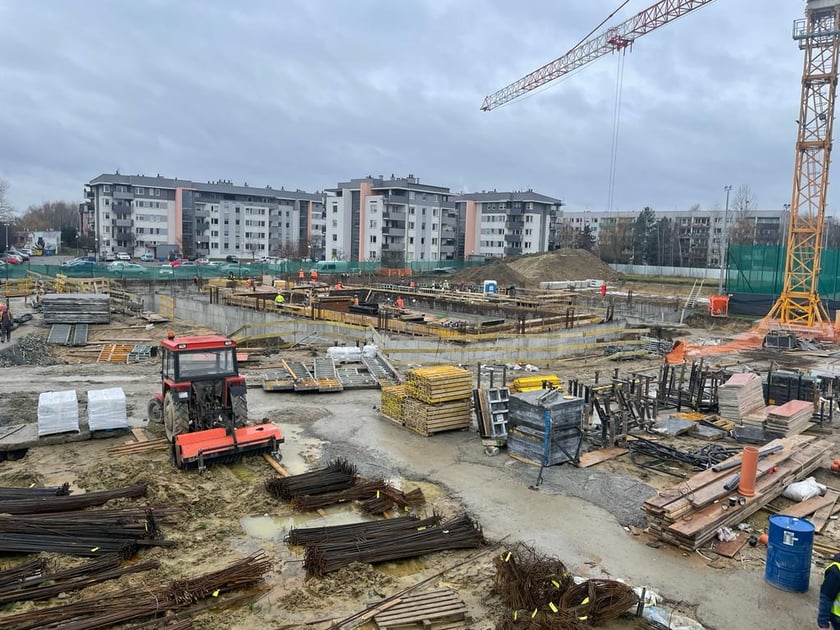 Budowa aquaparku przy ulicy Wilanowskiej - styczeń 2023 roku