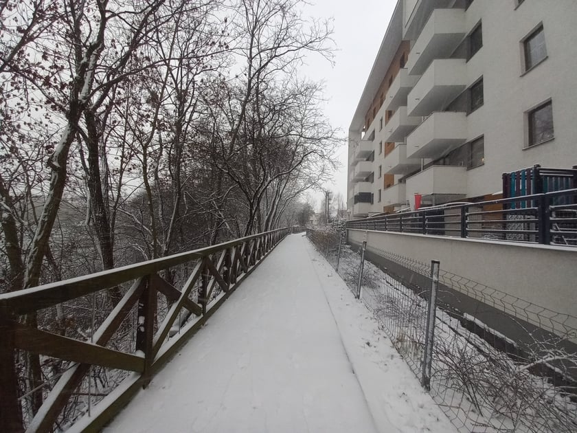 Zima we Wrocławiu. Osiedle Stabłowice w śniegu 21.01.2023