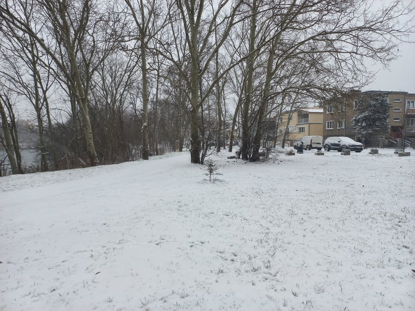 Zima we Wrocławiu. Osiedle Stabłowice w śniegu 21.01.2023