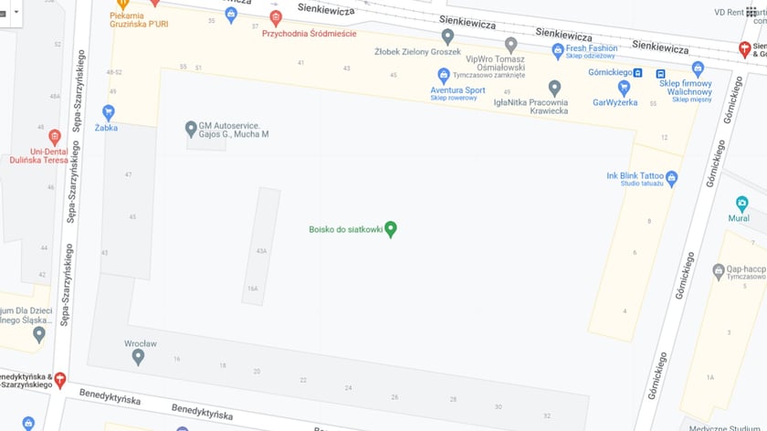 Na mapie podwórko w kwartale ulic Górnickiego, Benedyktyńska, Sienkiewicza i Sępa Szarzyńskiego