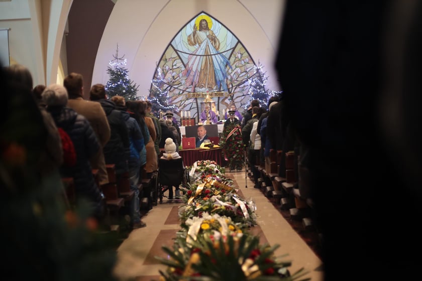 Zdjęcia z uroczystości pogrzebowych Krzysztofa Balawejdera