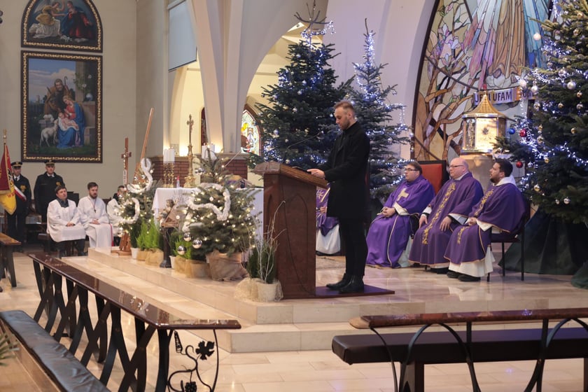Zdjęcia z uroczystości pogrzebowych Krzysztofa Balawejdera