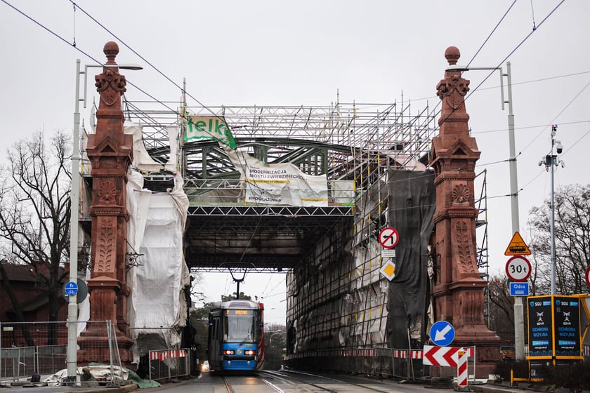 Most  Zwierzyniecki w remoncie w styczniu 2023