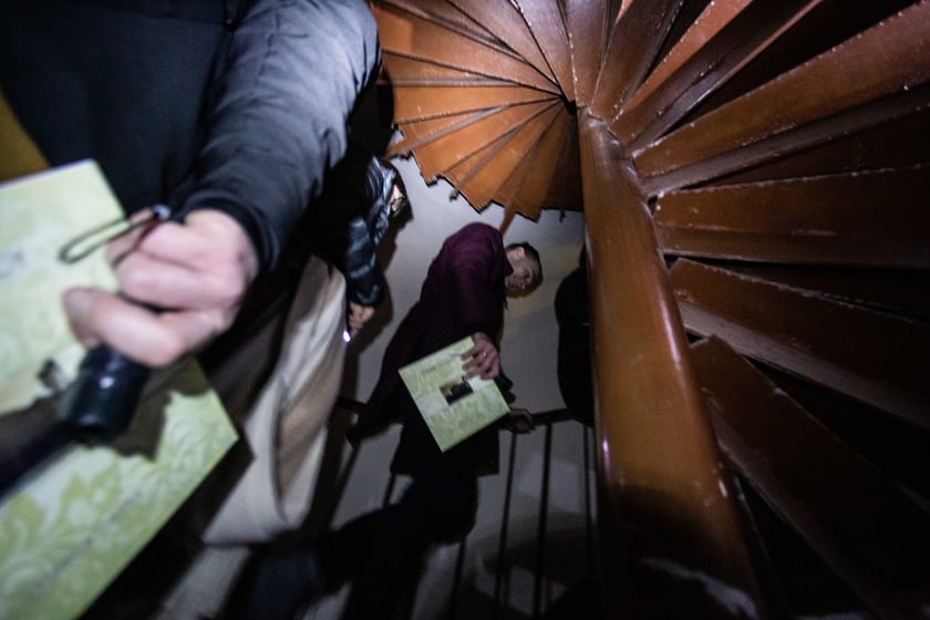 Na zdjęciu: Leśnicki zamek podczas nocnego zwiedzania