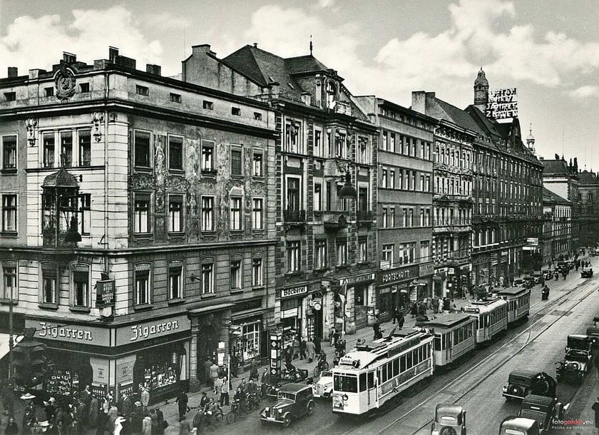 Hotel Polonia. Budynek powstał w 1911 r. i działał jako Hotel Vier Jahreszeiten (Cztery Pory Roku).